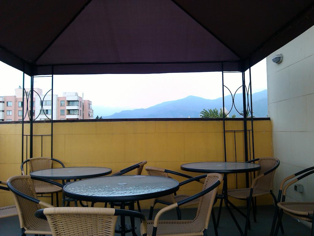 意大利区旅馆 圣地亚哥 外观 照片
